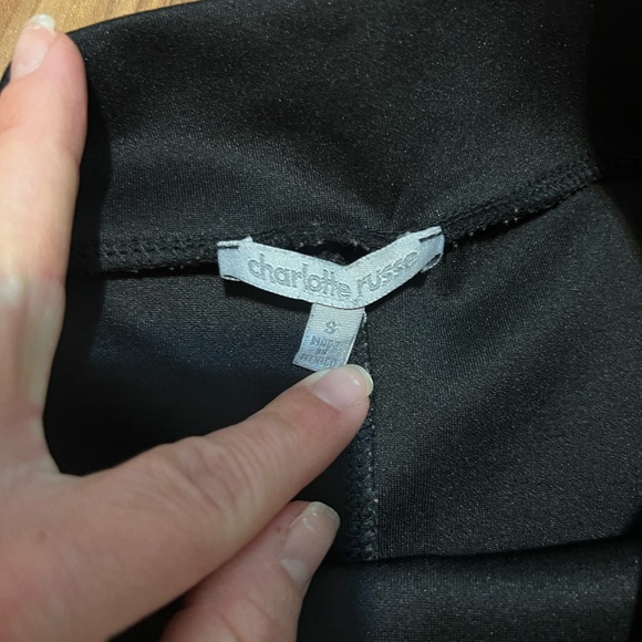 Black skirt - Picture 3 of 5